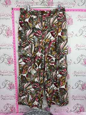 IYLA pants linen flowy Wide-Leg Tropical Print Pants in Pink & Olive